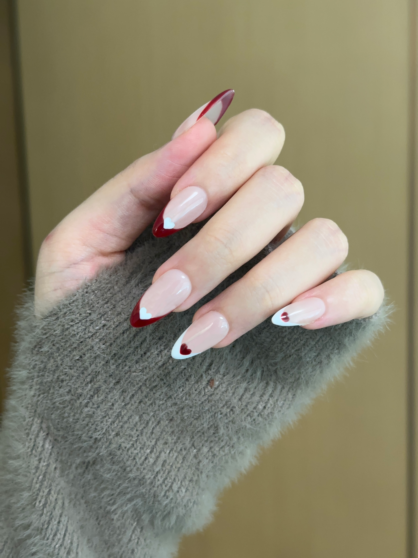 Almond-Medium Nail-French Nail-Love (10pcs) OMDXX004