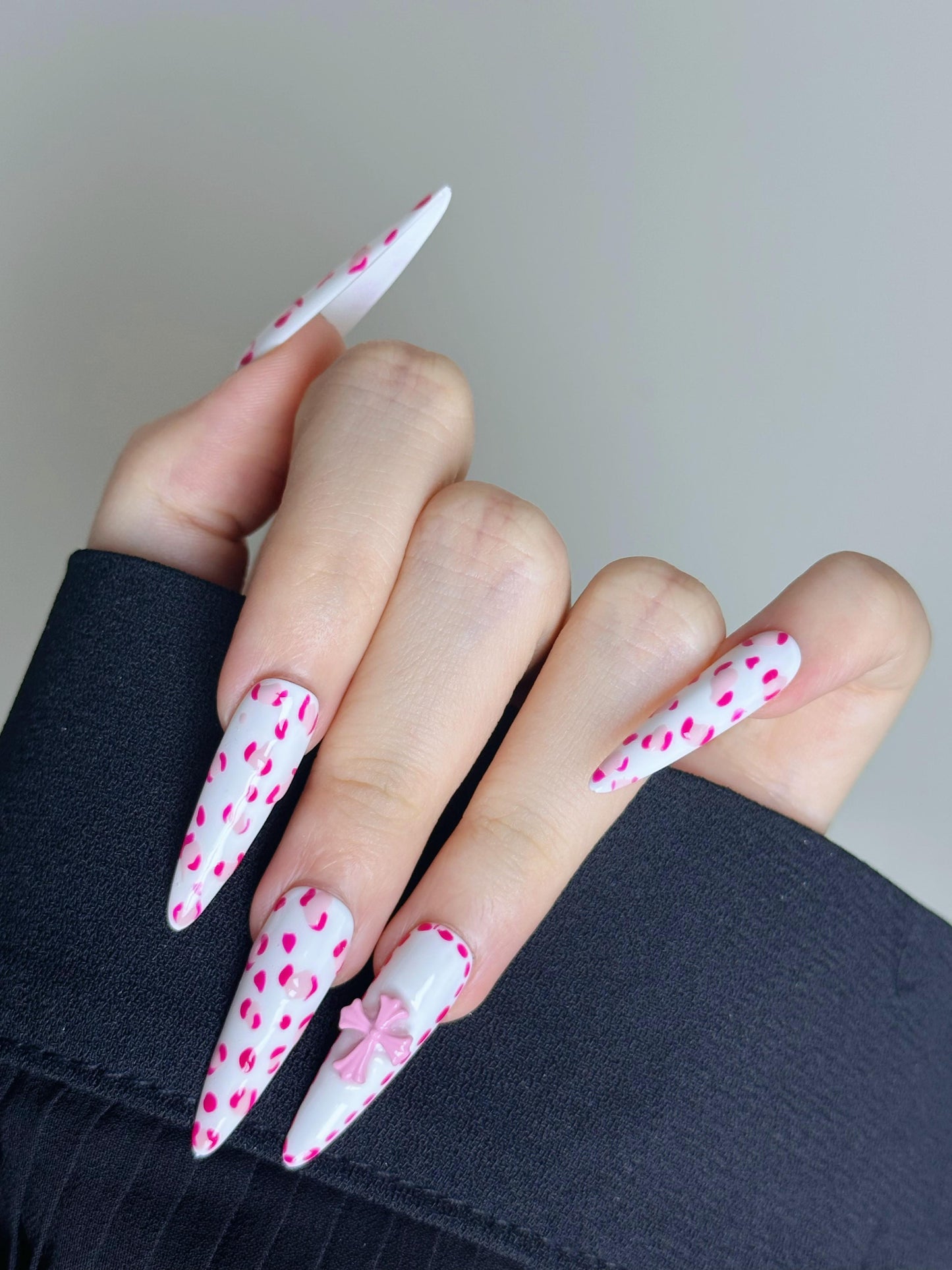 Stiletto-Piebald-Cute (10pcs) OM30XX013