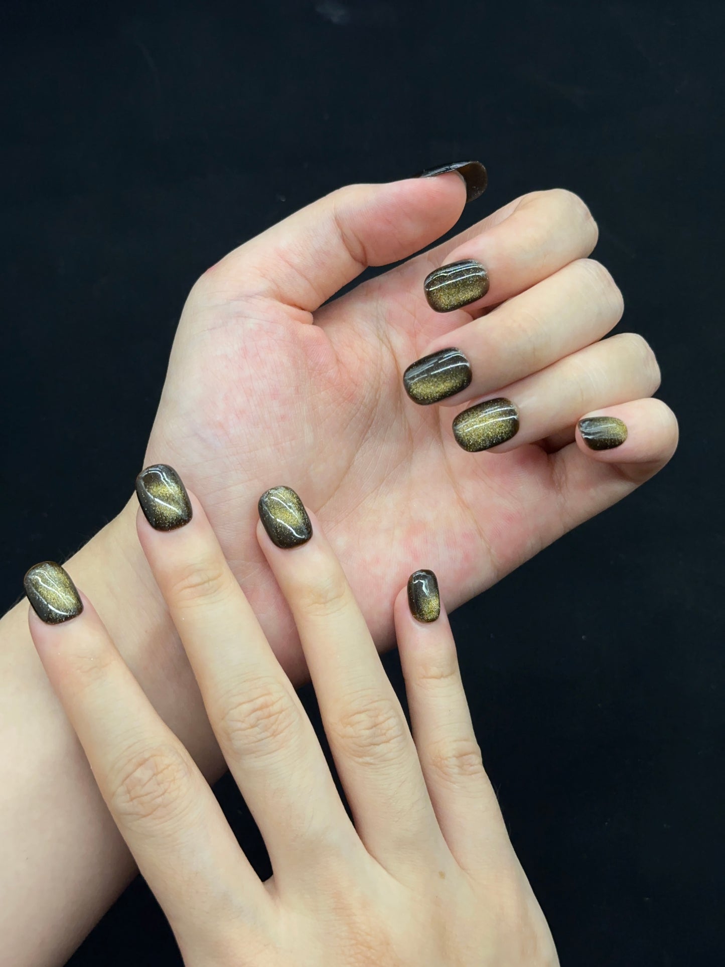 Squoval-Short Nail-Cat's Eye (10pcs) OMDXX081