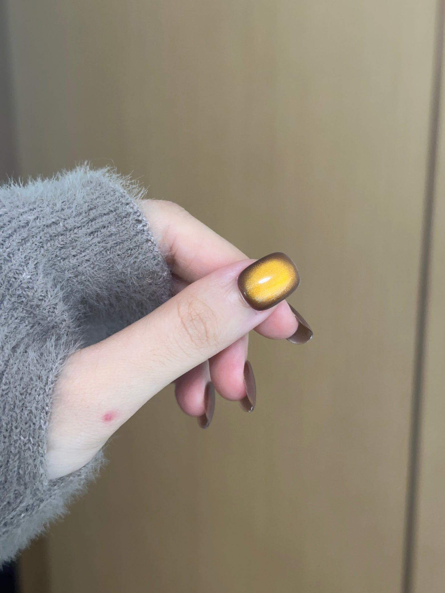 Squoval-Short Nail-Cat's Eye (10pcs) OMDXX092