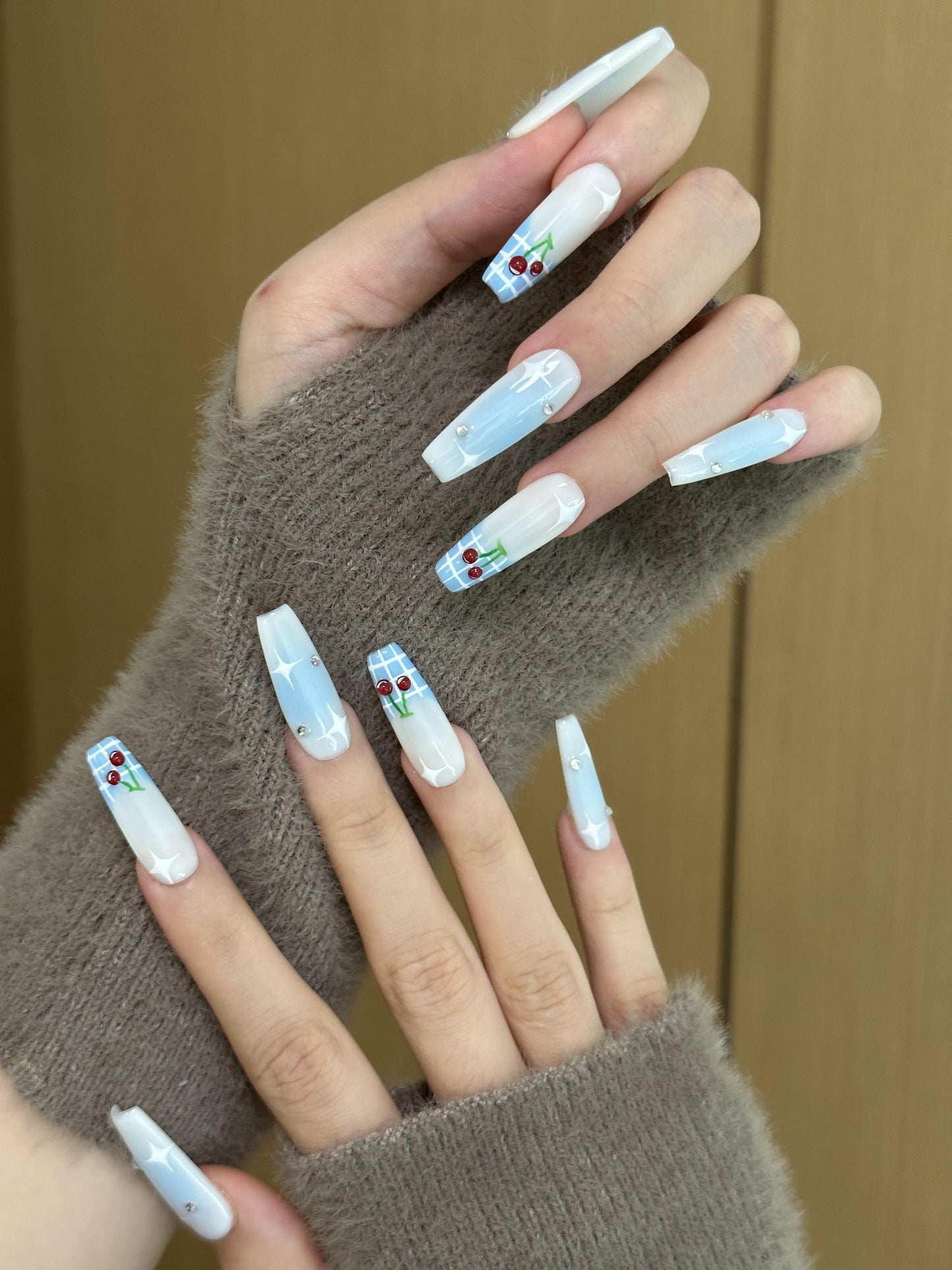 Coffin-Long Nail-Plant-Ombre (10pcs) OMGXX23001
