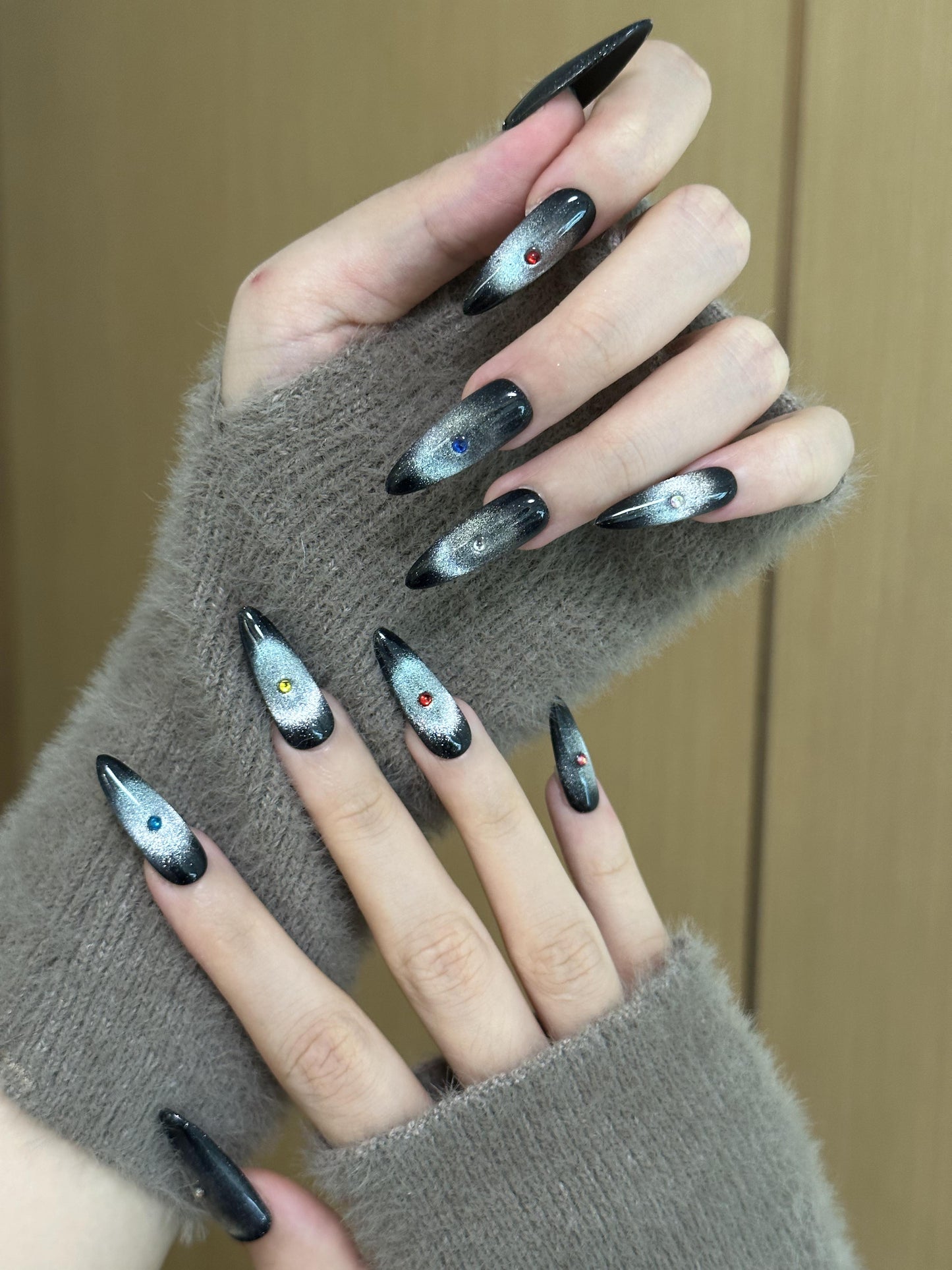 Oval-Long Nail-Ombre-Glisten (10pcs) OMZXX059