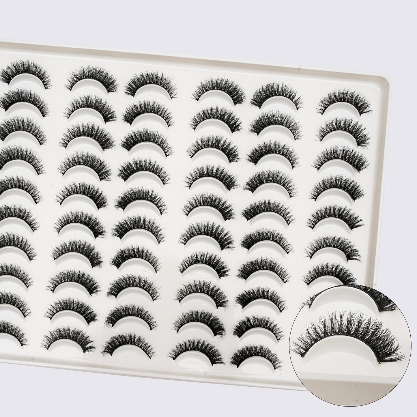 Fluffy false eyelashes